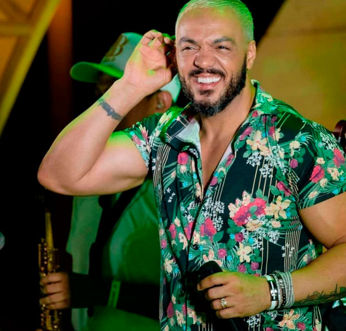 Justiça determina bloqueio de sete milhões de reais de Belo devido a dívida com o ex-empresário Denilson