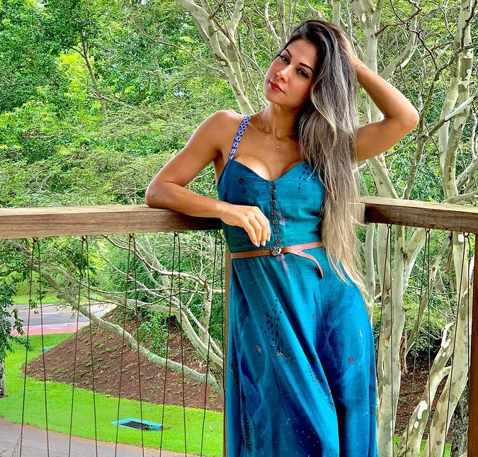Após ser criticada por jejum de cinco dias, Mayra Cardi se defende e dispara: <i>- Gostaria de fazer de 10 dias</i>