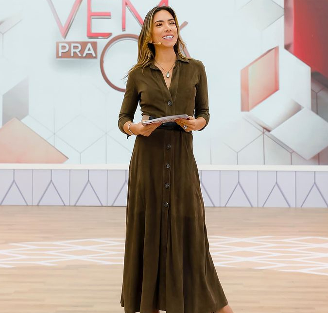 Patrícia Abravanel é criticada nas redes sociais de seu programa, <I>Vem Pra Cá</i>