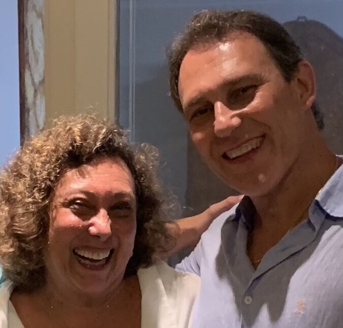 Paulo Goulart Filho homenageia a irmã, Bárbara Bruno, internada com Covid-19: <i>Logo estaremos dando risadas juntos</i>