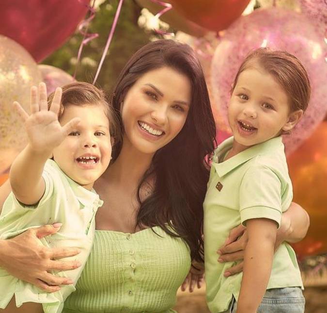 Andressa Suita reclama de cansaço após os filhos acordarem mais cedo: <i>A mãe tá um zumbi</i>