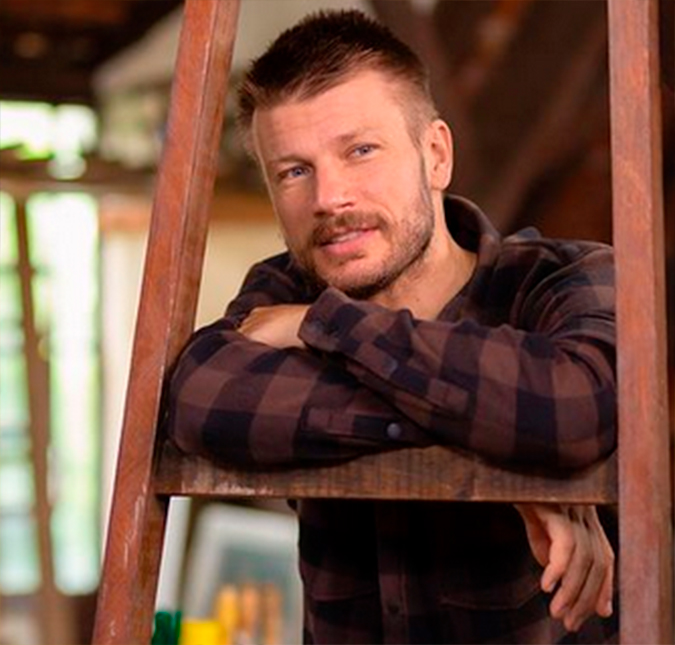 Rodrigo Hilbert pedala nas montanhas e <i>web</i> questiona: <i>Você que fez a bicicleta?</i>