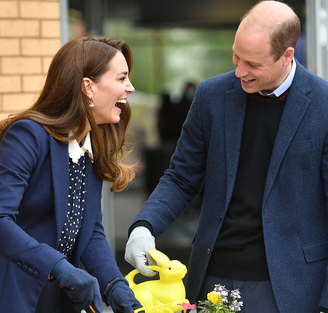 Kate Middleton e príncipe William combinam <i>looks</i>, jogam bola e praticam arco e flecha em evento; confira as fotos!