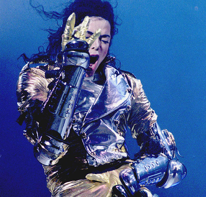 Michael Jackson quase perdeu uma perna em ataque de crocodilo em <I>Neverland</I>; saiba mais