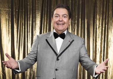 Fausto Silva grita com cinegrafista durante <i>Domingão do Faustão</i> e vídeo viraliza; assista!