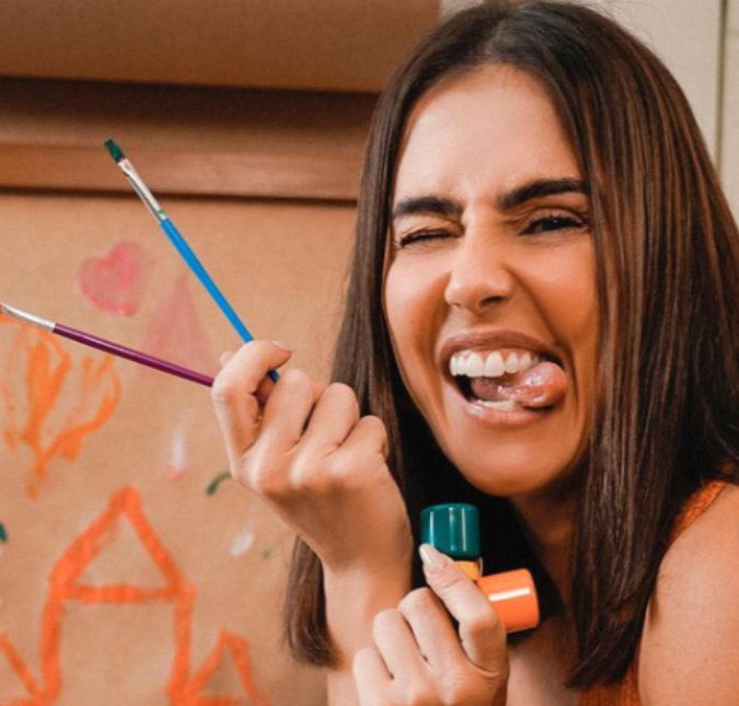 Deborah Secco revela que foi muito julgada dentro e fora de casa por conta de seus trabalhos