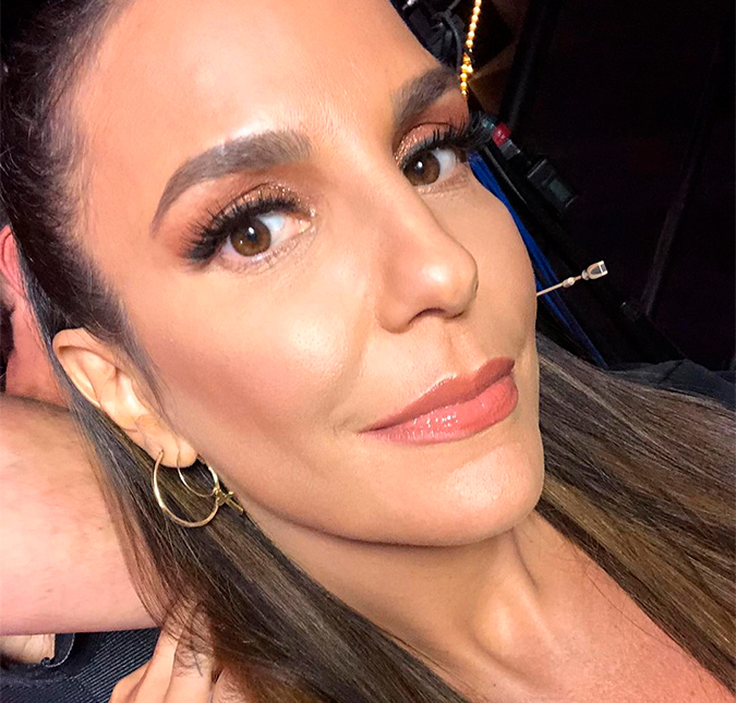 Ivete Sangalo completa 49 anos de idade e recebe vídeo com narração dos filhos: <i>- A gente comemora sua presença sempre luminosa</i>