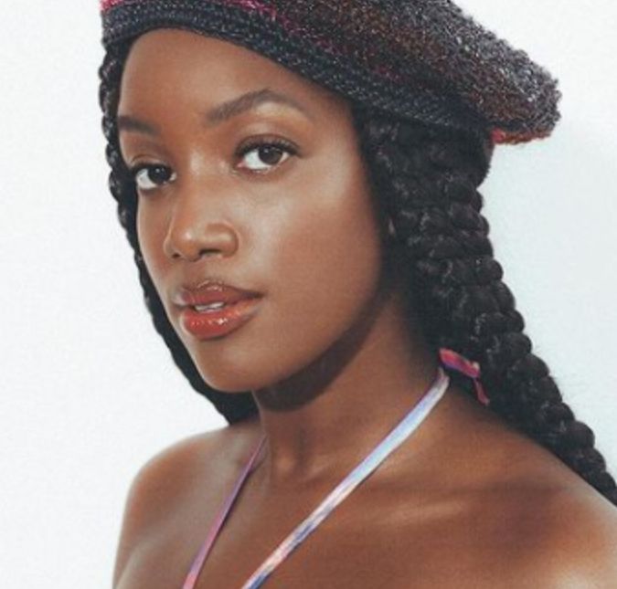 A cantora comemorou muito nas redes sociais