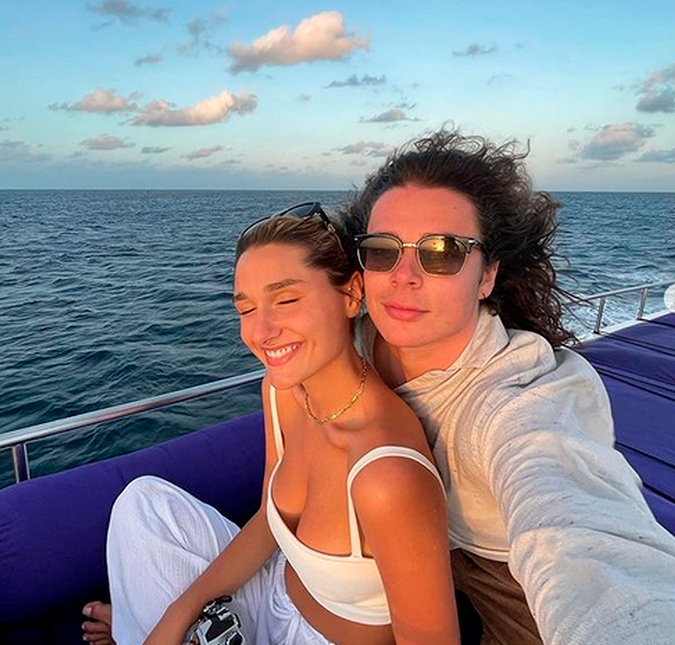 Em lua de mel, Sasha Meneghel e João Figueiredo curtem passeio de barco nas Maldivas; confira!