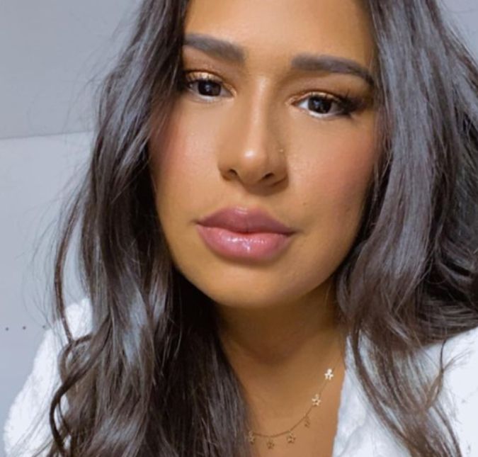 A cantora estava sofrendo com um sangramento contínuo há três meses