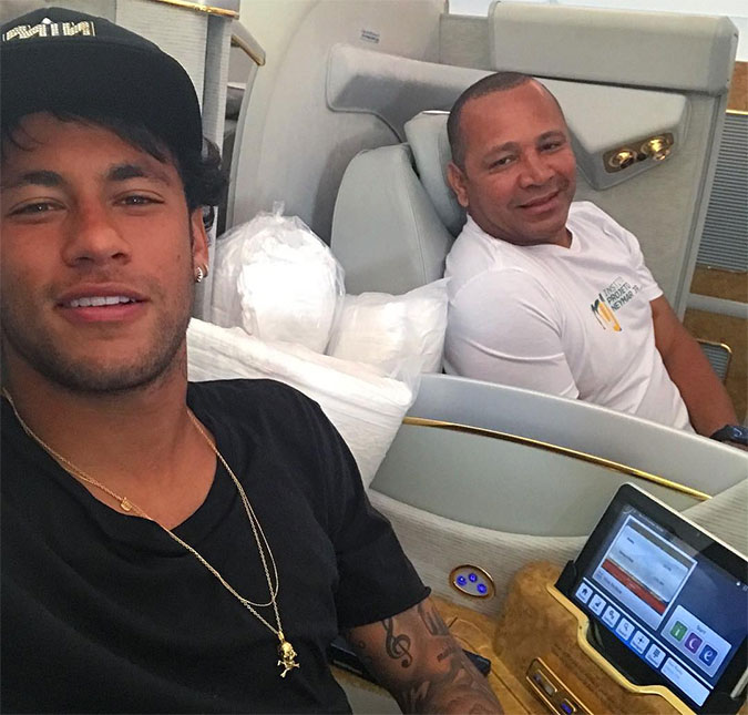 Pai de Neymar Jr. ameaça devolver mansão estimada em sete milhões de reais e se diz vítima em processo de irregularidade; entenda
