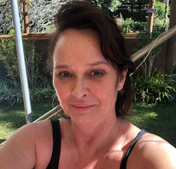 Myrian Rios, ex de Roberto Carlos, dá detalhes sobre problema auditivo: <i>Genética da minha família</i>