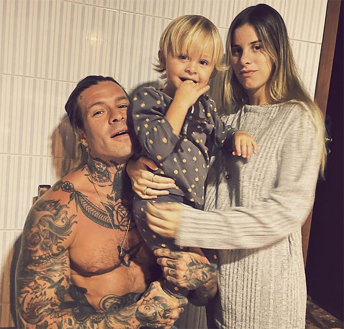 Esposa de Mateus Verdelho revela que filho foi levado às pressas ao hospital: - <i>Não estava respirando</i>