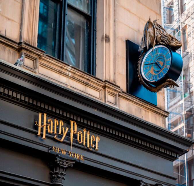 Loja gigante de <i>Harry Potter</i> é inaugurada em Nova York; aos detalhes!