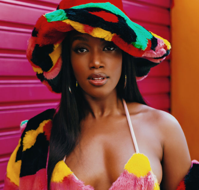 Péricles cantando <i>rap</i>, <i>single</i> novo de IZA, música de Gabily e muito mais; confira os lançamentos da semana!