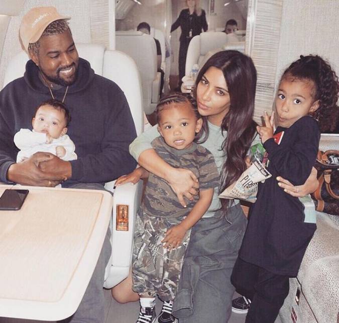Kim Kardashian inclui Kanye West em <i>post</i> de Dia dos Pais: <i>Amo incondicionalmente</i>