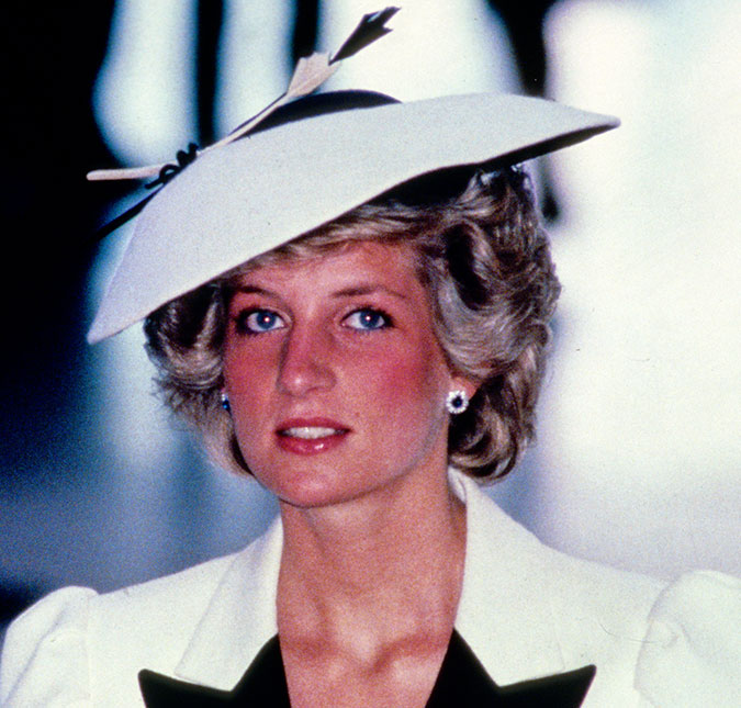 Chefe dos bombeiros revela as últimas palavras de princesa Diana após acidente fatal