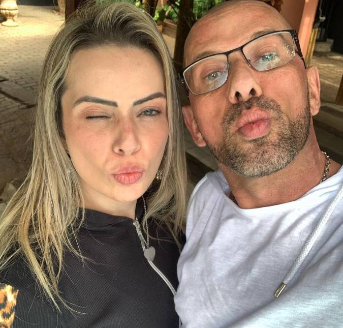 Rafael Ilha e a esposa se pronunciam após suposta condenação por tráfico de armas: <i>Fake news</i>