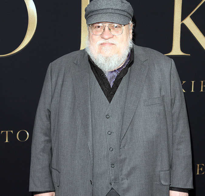 George R. R. Martin promete novo final de <I>Game of Thrones</I> no último livro da saga: <I>- A série foi em direções diferentes</I>