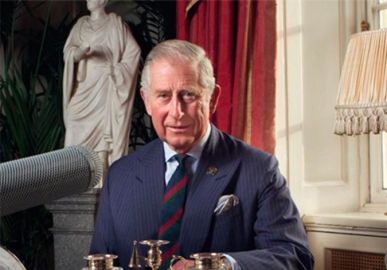 Príncipe Charles nega ter questionado o tom de pele do filho do príncipe Harry e Meghan Markle