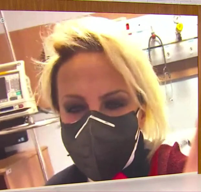 No hospital, Ana Maria Braga relata sintomas da Covid-19 e confessa: <i>Dá um susto!</i>
