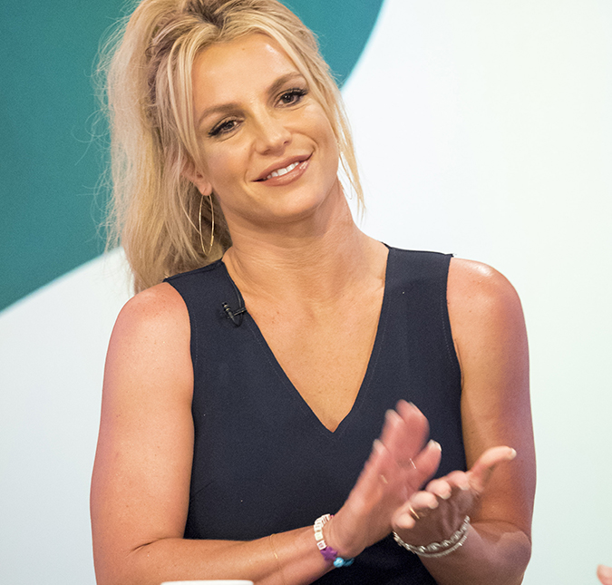 Para driblar condições abusivas da tutela, Britney Spears usava celulares de estranhos para falar com amigos; entenda