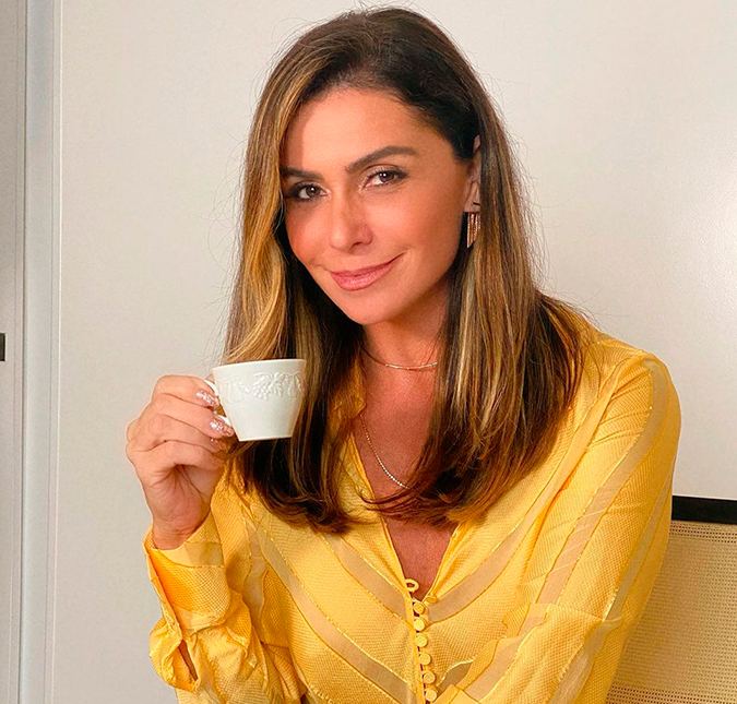 Giovanna Antonelli aparece recolhendo lixo na praia: <i>Criei esse hábito</I>