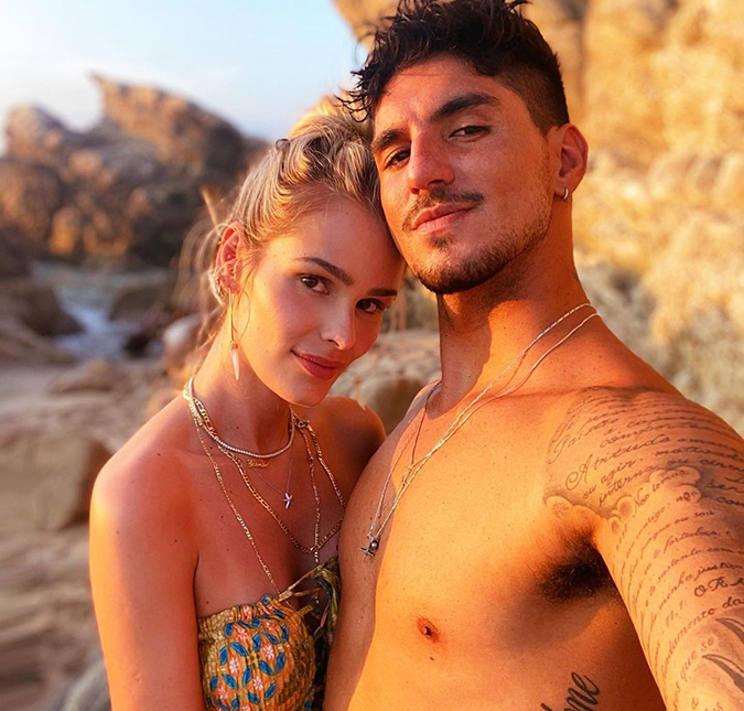 Após separação, Yasmin Brunet usou toalhas para tapar câmeras da mansão que vivia com Gabriel Medina