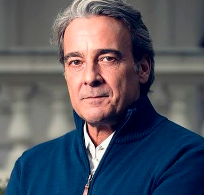 Alexandre Borges revela que paralisou a carreira para cuidar da mãe com Alzheimer: <i>Decidi parar tudo</i>
