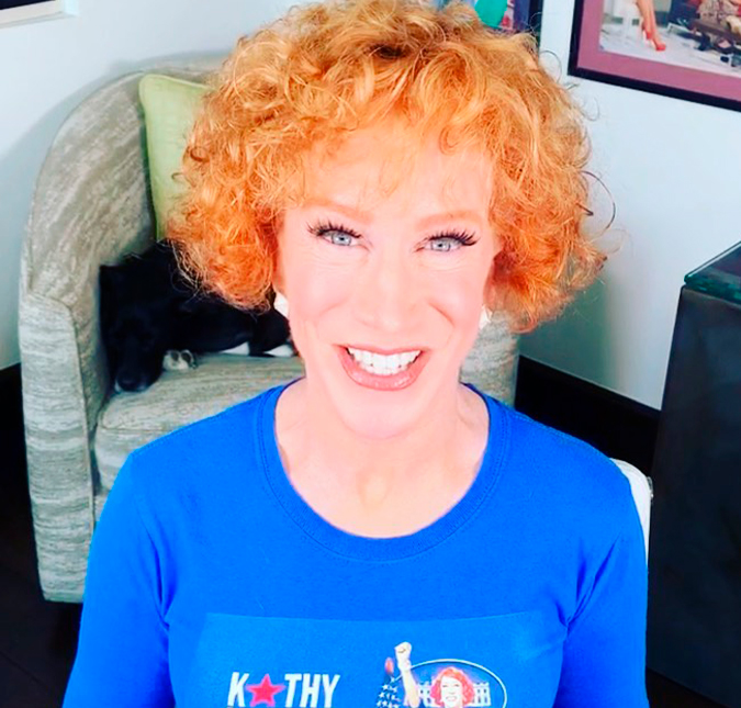 Kathy Griffin revela que está com câncer: <i>Estou prestes a fazer uma cirurgia para remover metade do meu pulmão esquerdo</i>