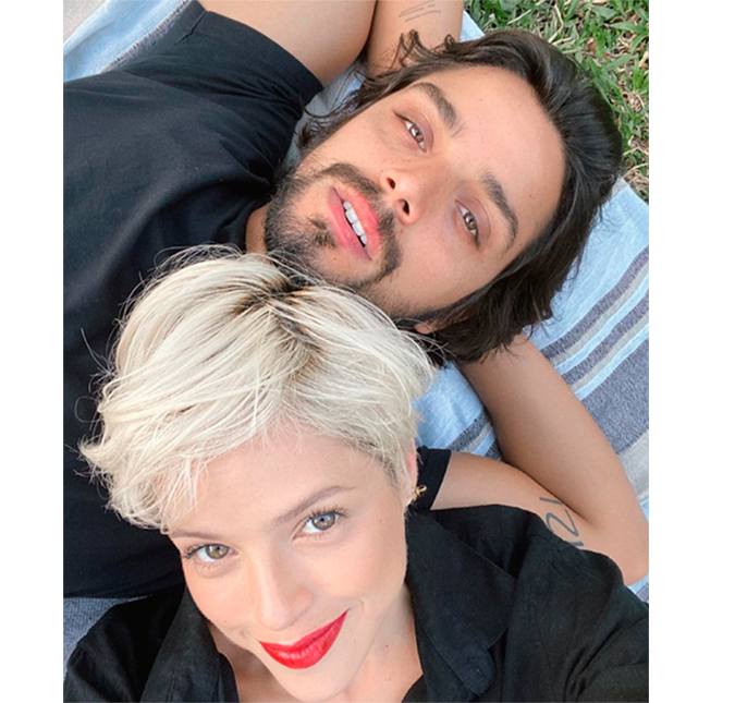 Agatha Moreira fala de namoro improvável com Rodrigo Simas: <i>Até hoje não faz o menor sentido</i>