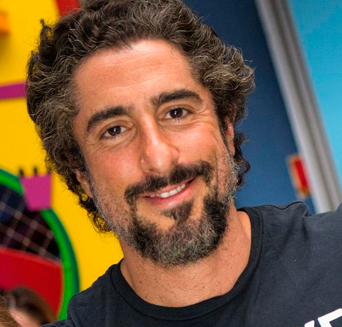 Contratado pela <i>Globo</i>, Marcos Mion diz que recebeu ligação de Luciano Huck: <i>- Estou tão emocionado</i>
