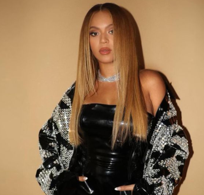 Beyoncé revela que voltou aos estúdios de gravação, saiba mais!