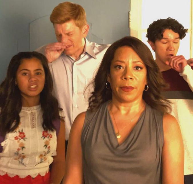 Elenco de <i>Diário de uma Futura Presidente</i> comenta sobre segunda temporada da série: <i>- Diferente e divertida em muitos jeitos diferentes</i>