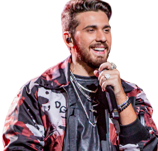 Gustavo Mioto revela dificuldades em gravar <I>DVD</I> sem público e fala de convite para cantar com Marília Mendonça: <I>- Aconteceu naturalmente</I>