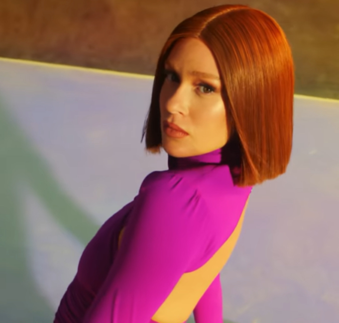 Marina Ruy Barbosa adere a novo corte em campanha publicitária, veja!