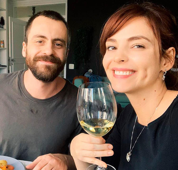 Titi Müller comenta foto de Tomás Bertoni após recente separação: <i>Ô, lá em casa</i>