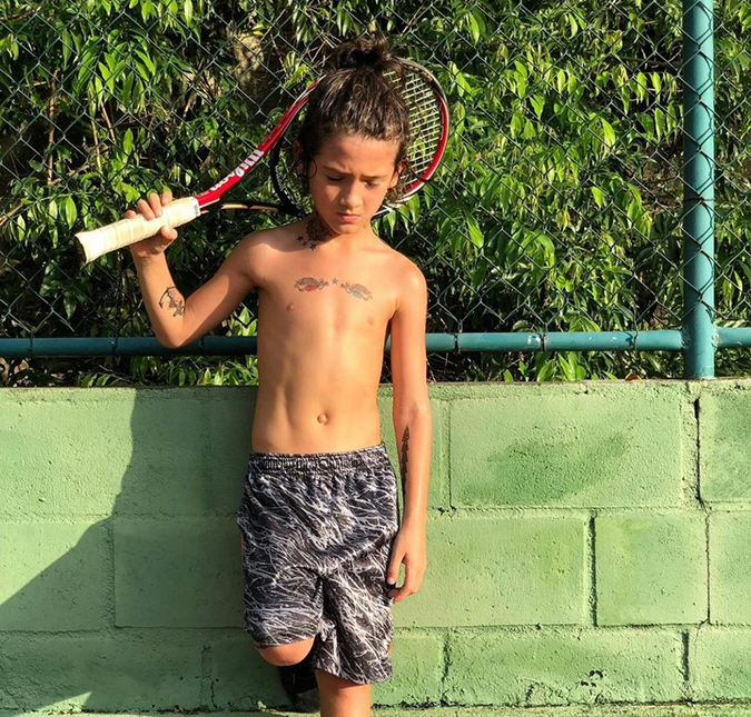 Dani Suzuki compartilha foto do filho de 10 anos com tatuagens no corpo e causa revolta na <i>web</i>; entenda!