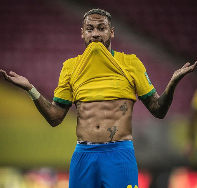 Neymar Jr. fatura em média 613 reais por minuto no PSG - e pode ganhar 415 milhões de reais a mais por ano, diz revista