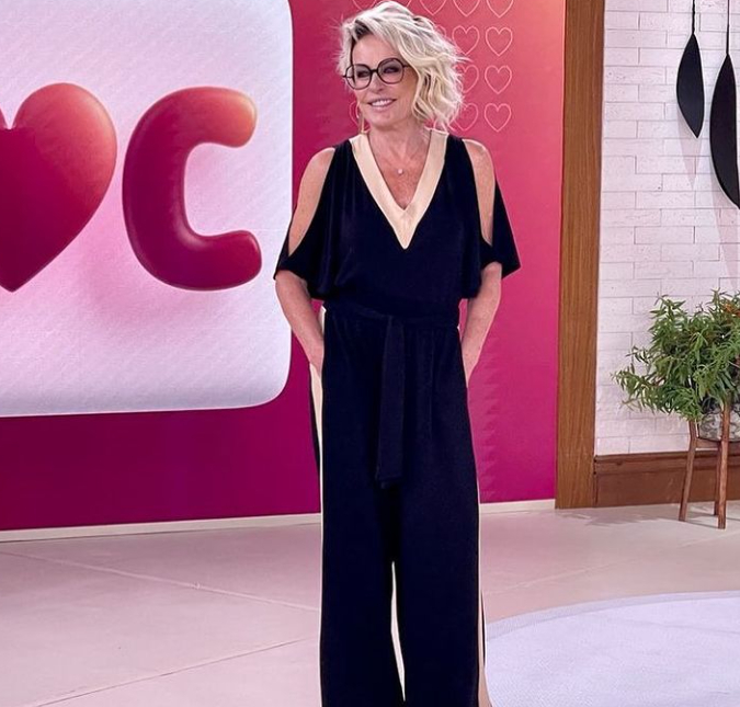 Ana Maria Braga comete gafe durante o <I>Mais Você</i>