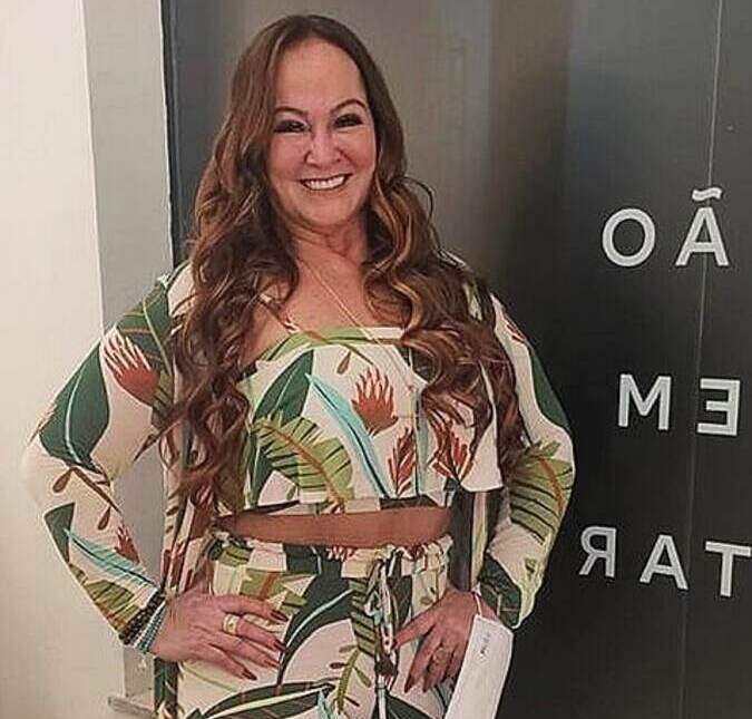 Mãe de Neymar é processada por corretor de imóveis após comprar mansão de 13 milhões de reais, diz colunista