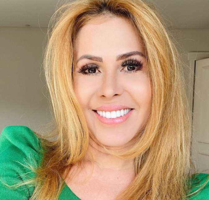 Joelma engata novo relacionamento, diz colunista!