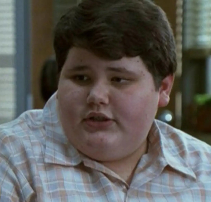 Ator de <i>Freaks and Geeks</i> fica com paralisia parcial após pegar Covid-19