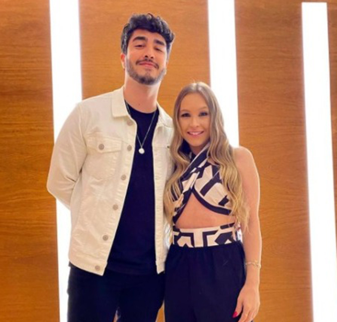Carla Diaz e Leo Bittencourt se desentendem na <i>web</i>: <i>Brincadeira tem limite</i>
