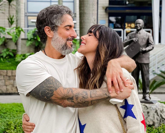 Marcos Mion relembra luta contra câncer da esposa: <i>Existe vida muito feliz depois do inferno</i>