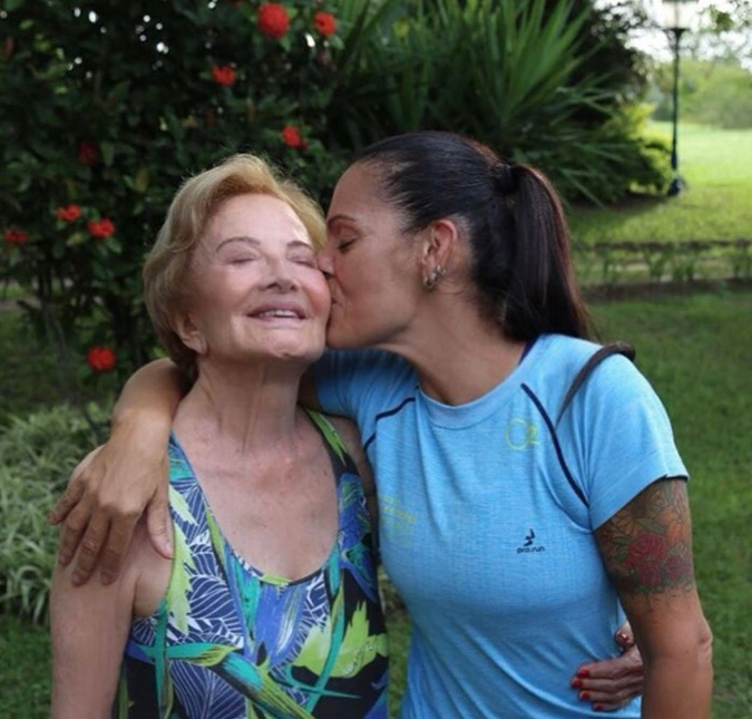 Mocita Fagundes sobre Glória Menezes: <i>Sogras que são mães</i>