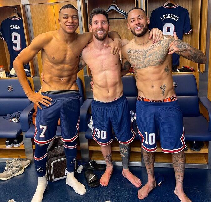 Ao lado de Mbappé e Messi, Neymar conquista 12 milhões de curtidas em foto nas redes sociais!
