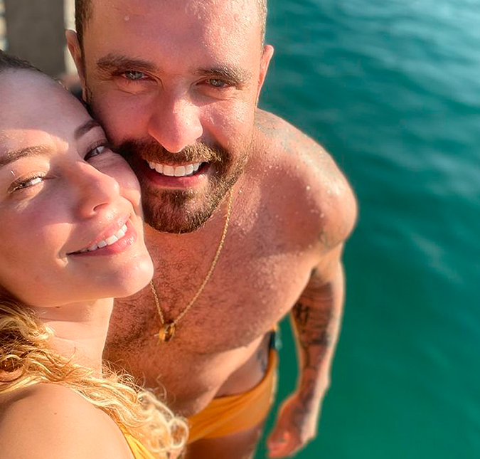 Paolla Oliveira encanta a <i>web</I> ao postar foto com Diogo Nogueira: <I>Te amo</i>