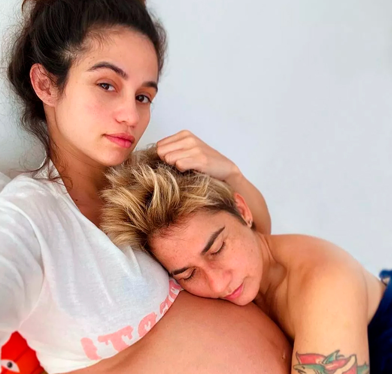 Nanda Costa dá à luz em parto <I>rápido e tranquilo</i>, diz assessoria