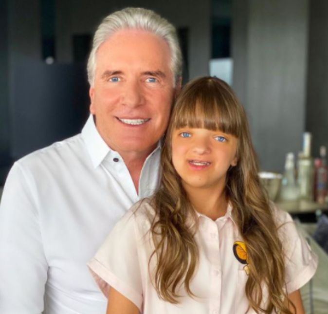 Durante os posts de comemoração do aniversário de Rafinha, Justus escreveu também nas redes sociais: Meu amorzinho! Hoje você completa 12 anos! Quanta alegria você nos trouxe nessa jornada até aqui! Você tem uma personalidade marcante, uma inteligência e vivacidade incríveis. Fala e escreve como adulta, mas brinca e se diverte como criança! Encanta a todos por onde passa! Te amo demais e desejo toda a felicidade do mundo por toda a sua vida. Sempre estarei por perto para te apoiar!